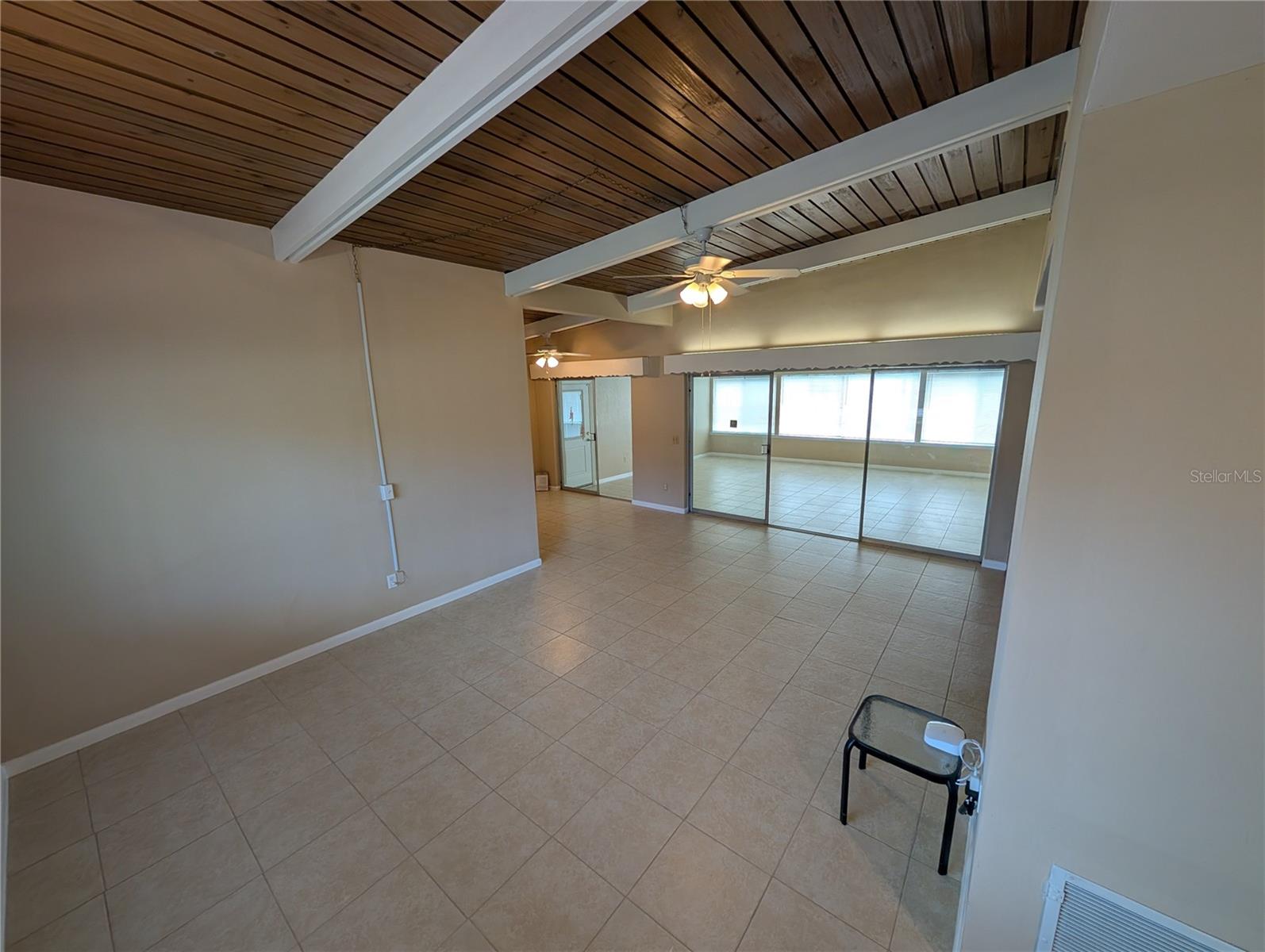 6517 WALTON WAY — photo 19