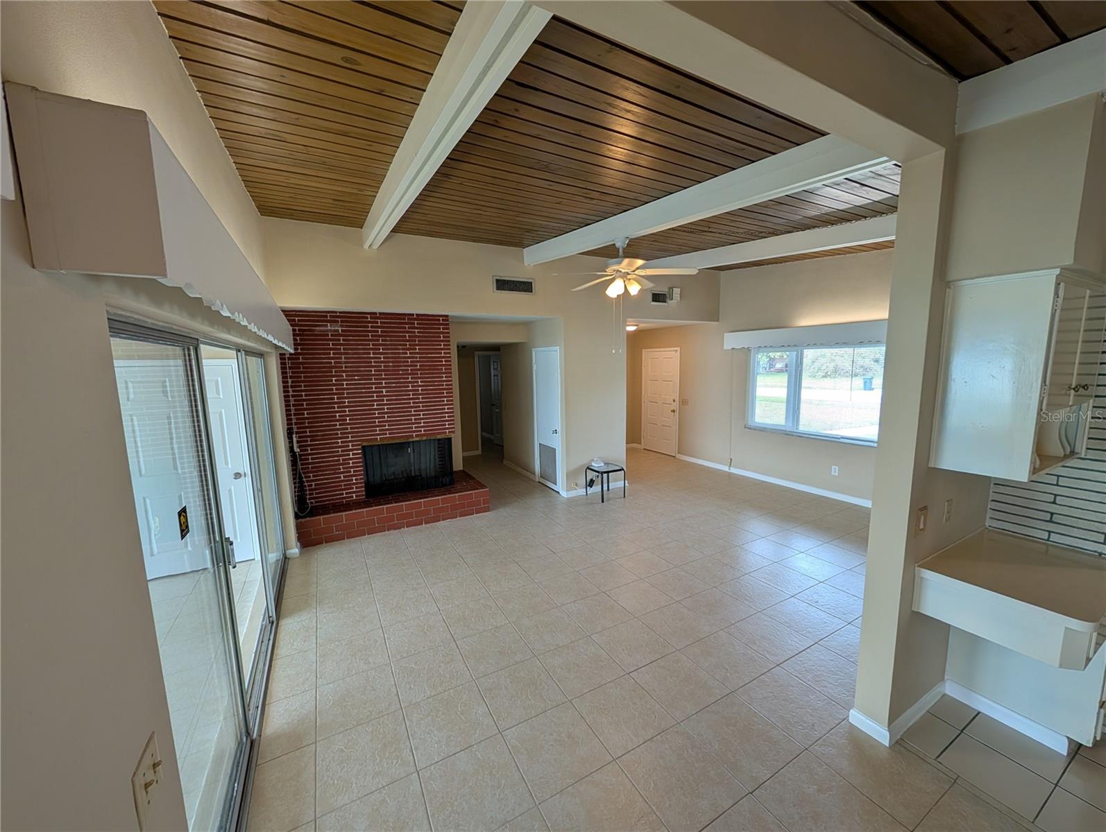 6517 WALTON WAY — photo 18