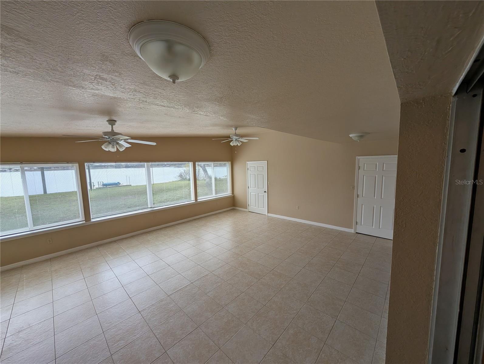 6517 WALTON WAY — photo 24