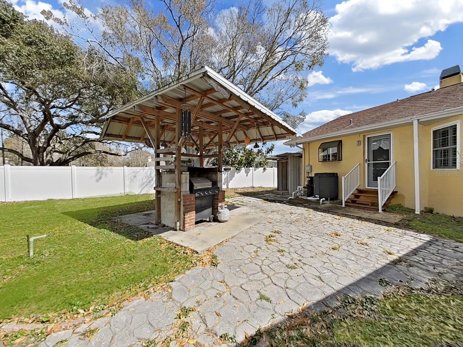 438 LAFAYETTE BLVD — photo 35