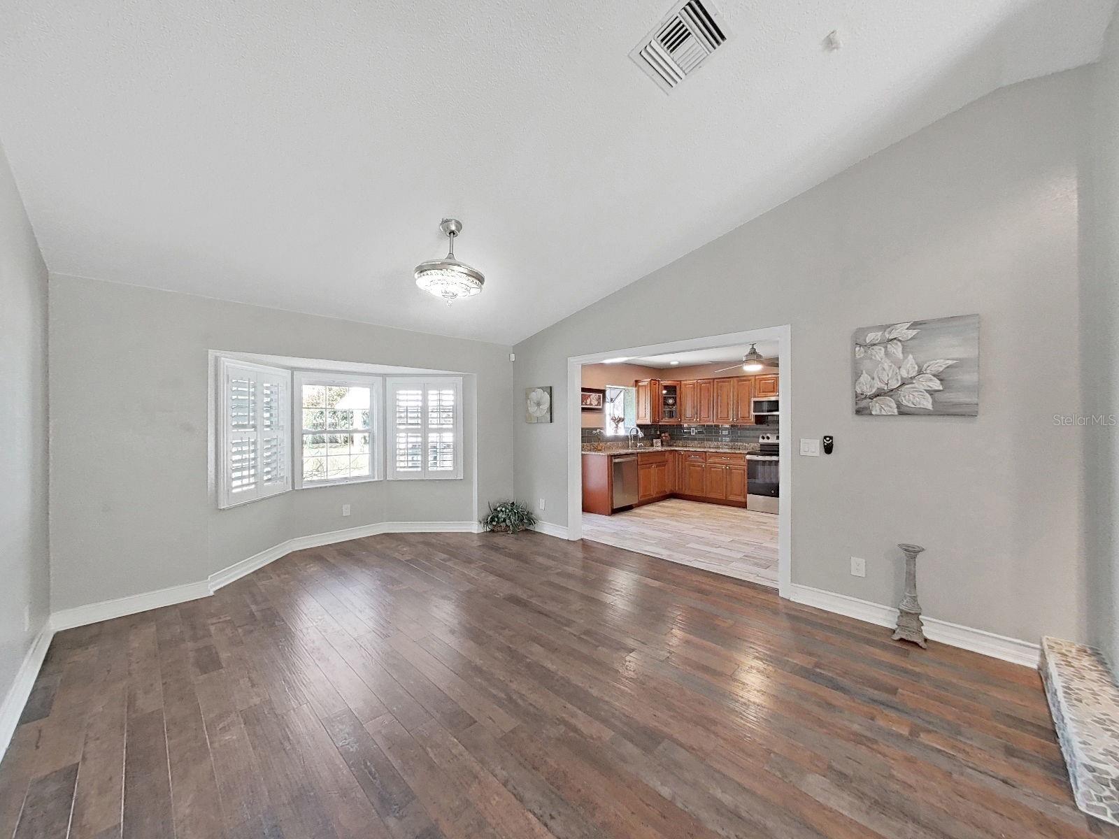 438 LAFAYETTE BLVD — photo 11