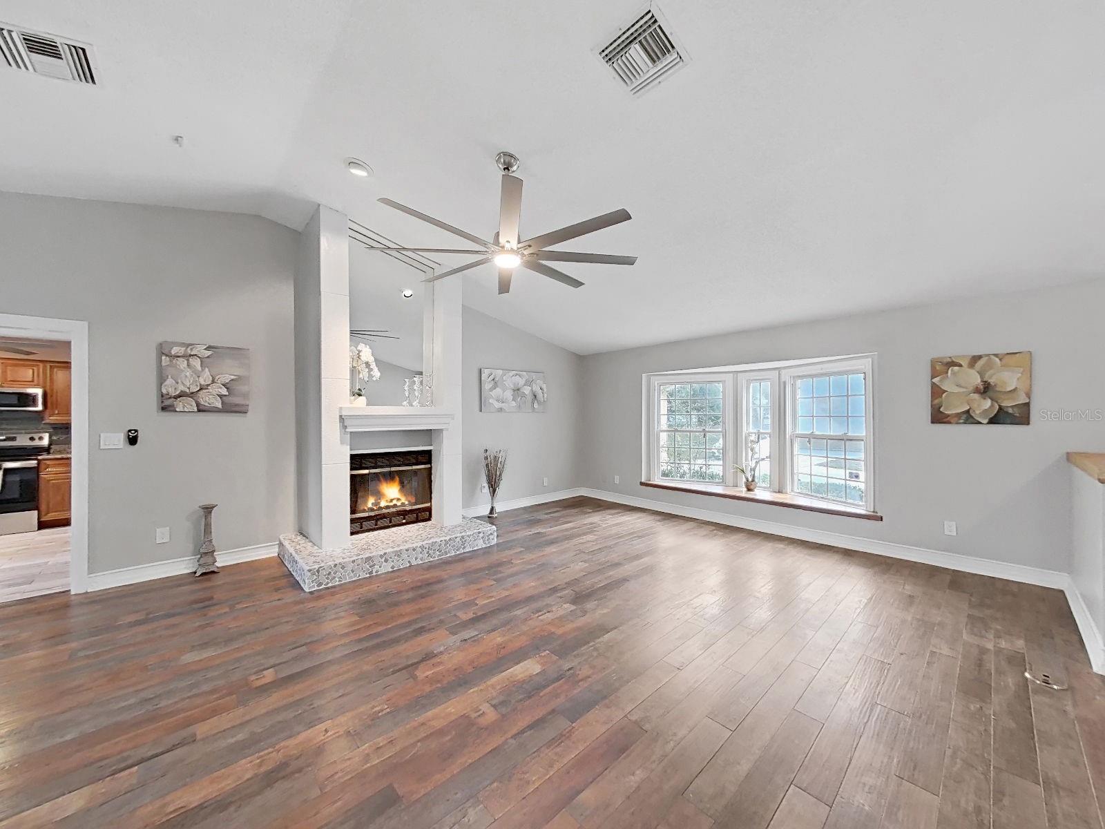 438 LAFAYETTE BLVD — photo 8