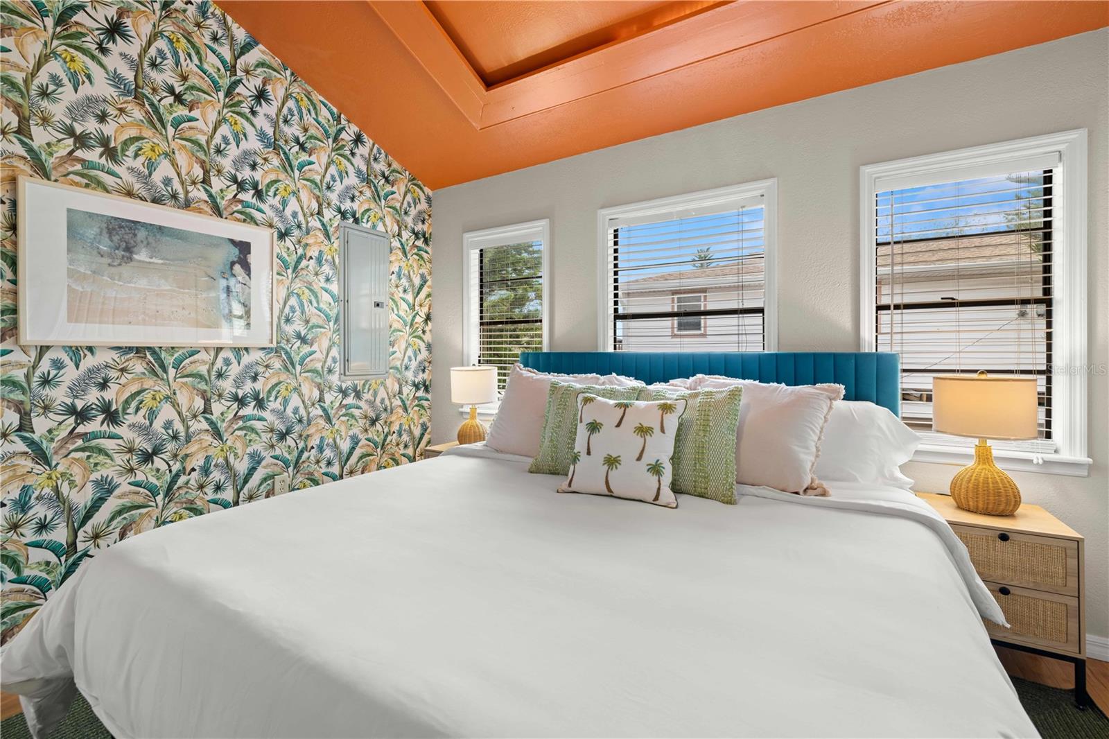 2302 BAY BLVD — photo 26