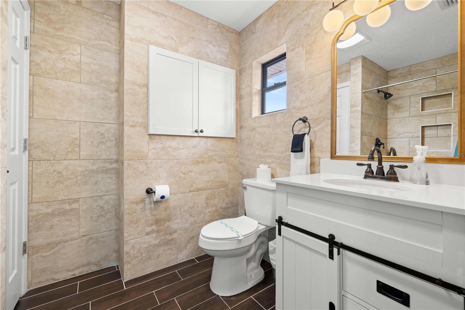 2302 BAY BLVD — photo 11