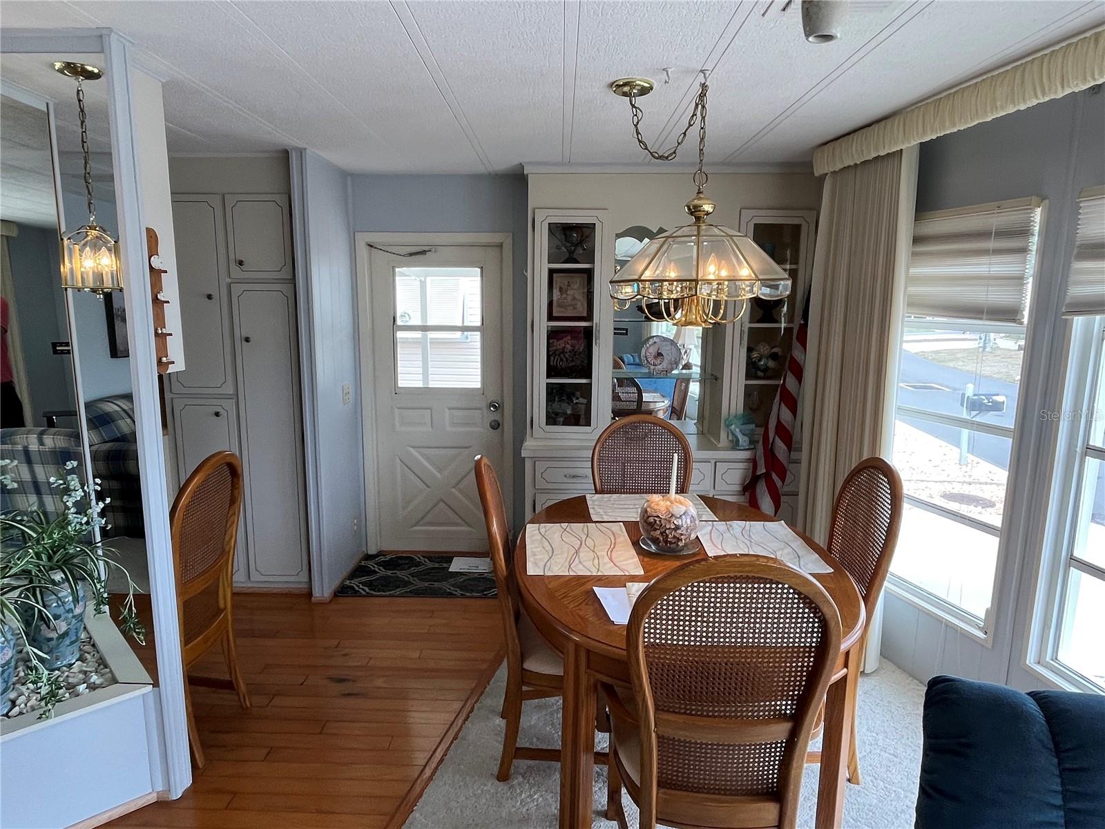 873 BAVENO DR — photo 11