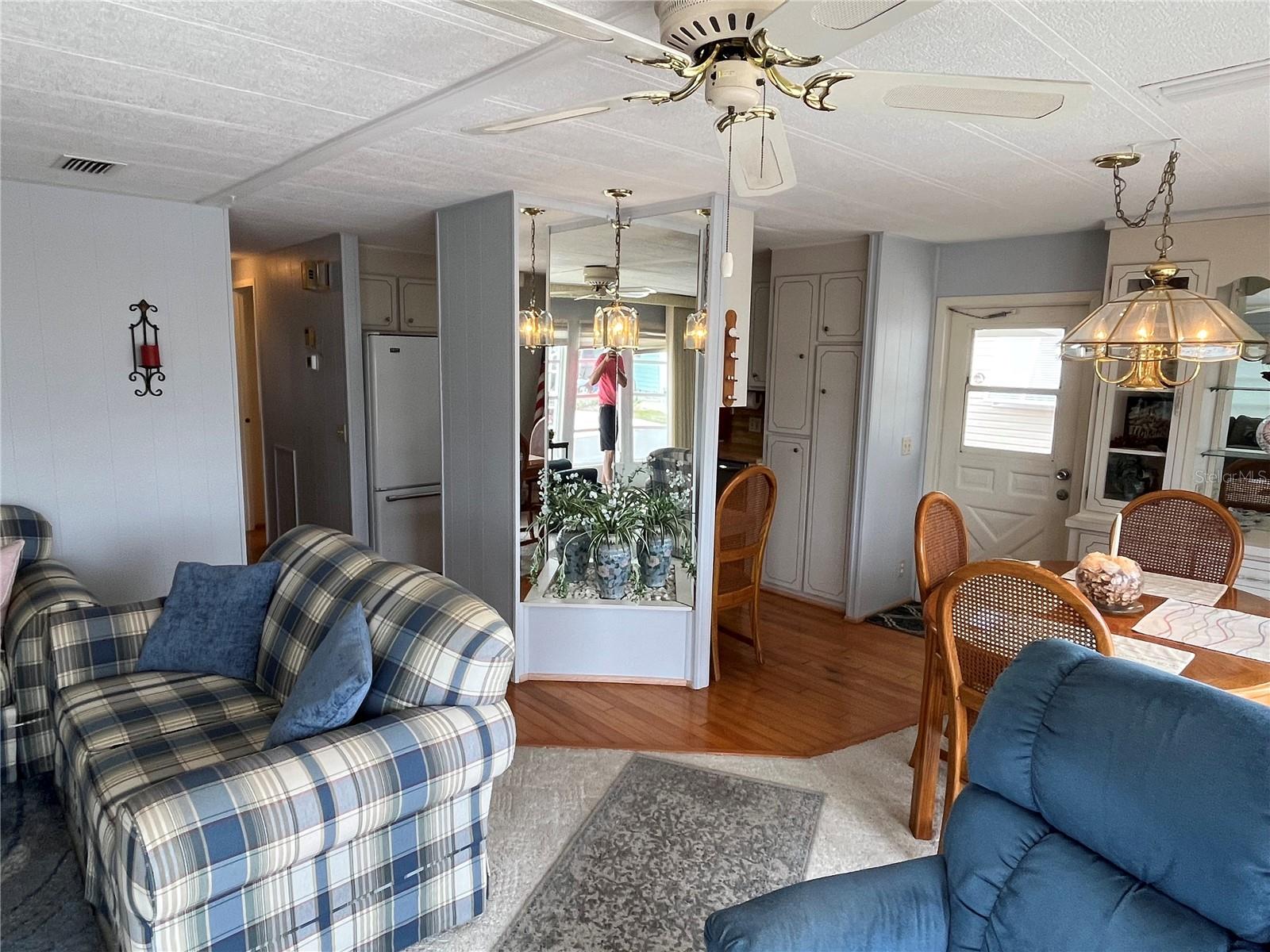 873 BAVENO DR — photo 10