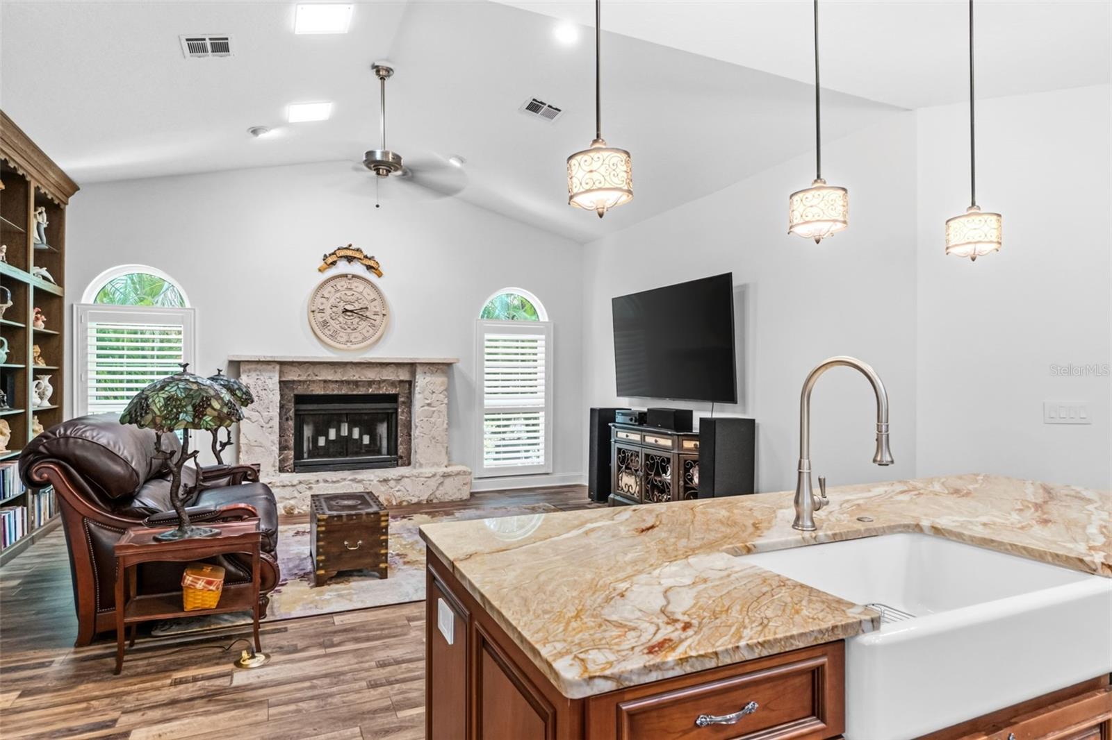 8309 SHADOW PINE WAY — photo 40