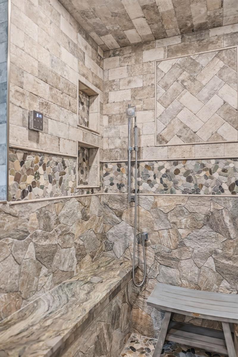 8309 SHADOW PINE WAY — photo 24