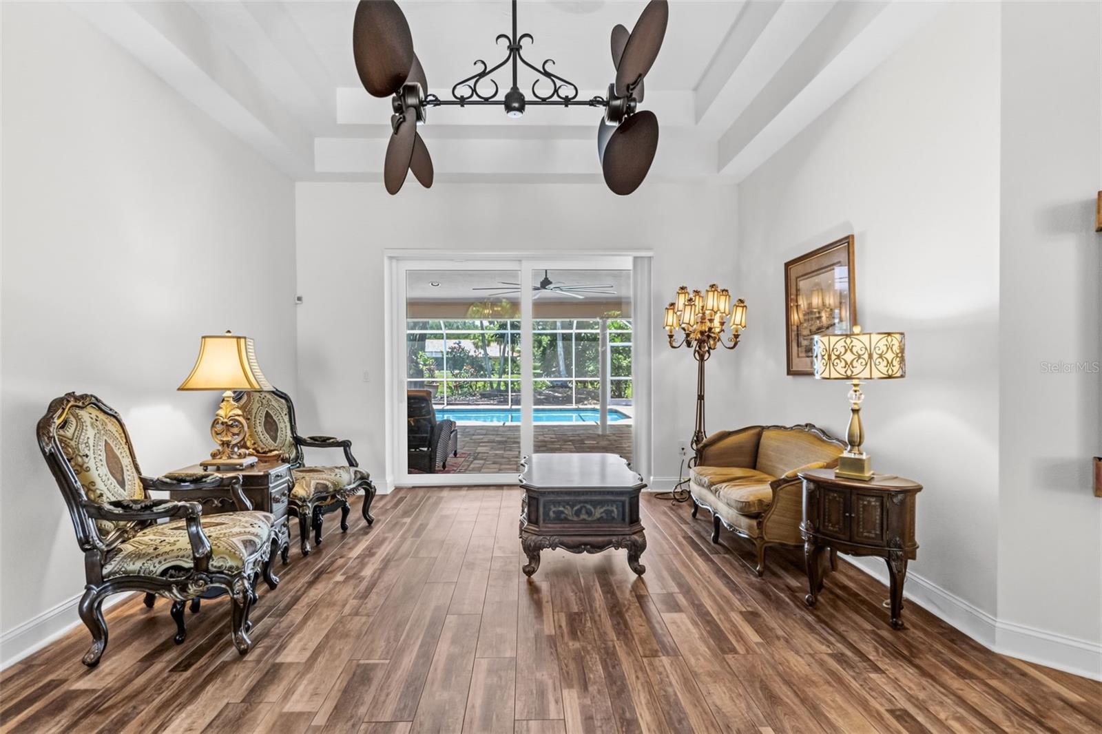 8309 SHADOW PINE WAY — photo 4
