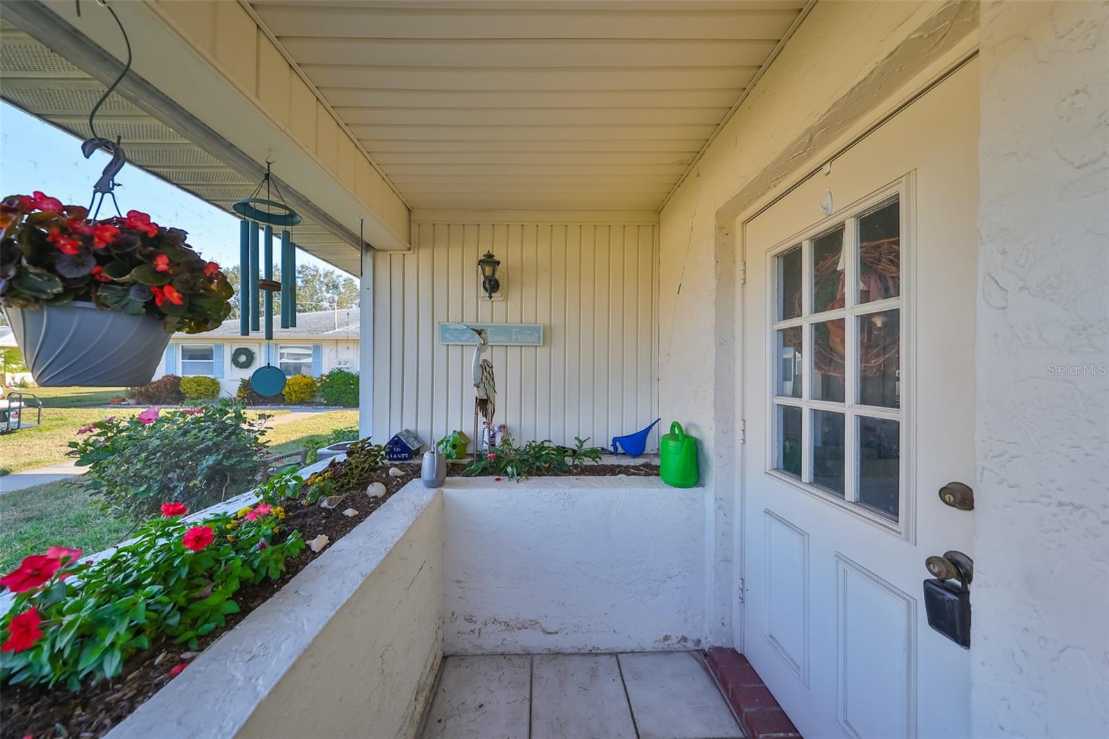 1901 CANTERBURY LN #19 — photo 5