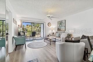 104 E CYPRESS CT #104 — photo 3