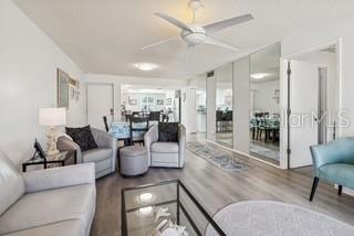 104 E CYPRESS CT #104 — photo 6