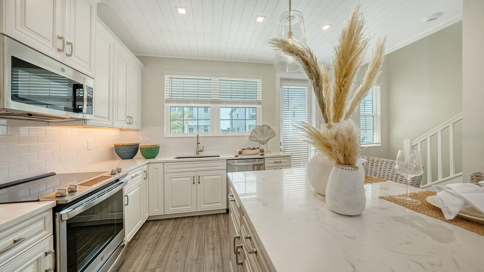 12413 GULF BREEZE TER — photo 14