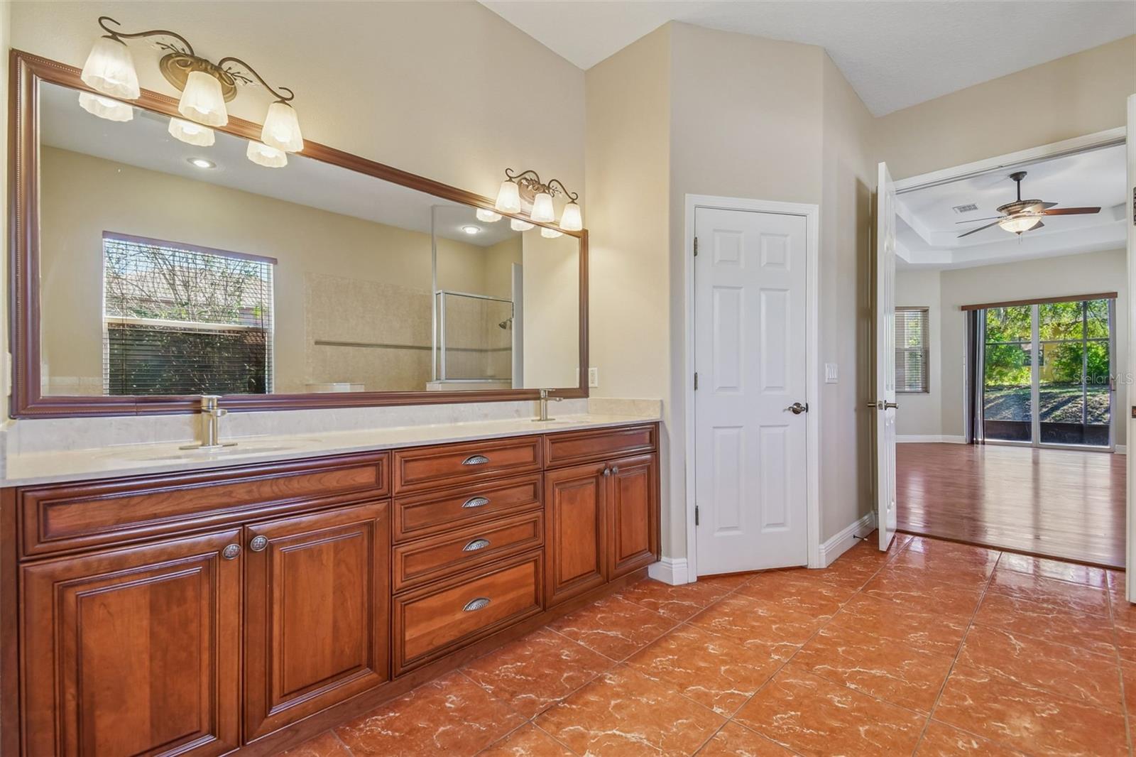 614 VINTAGE WAY — photo 45