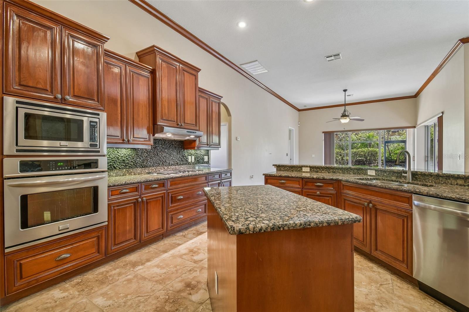 614 VINTAGE WAY — photo 19