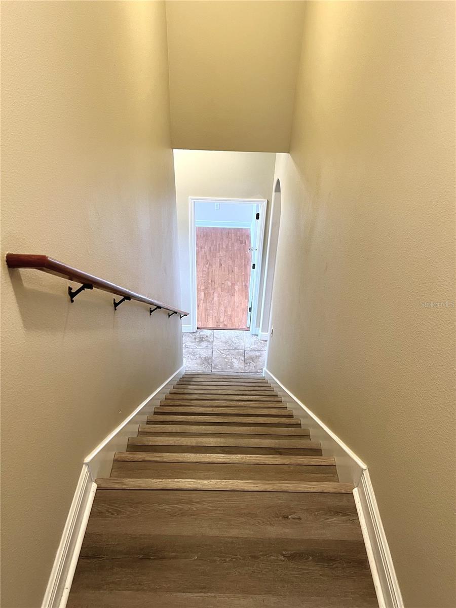 614 VINTAGE WAY — photo 40