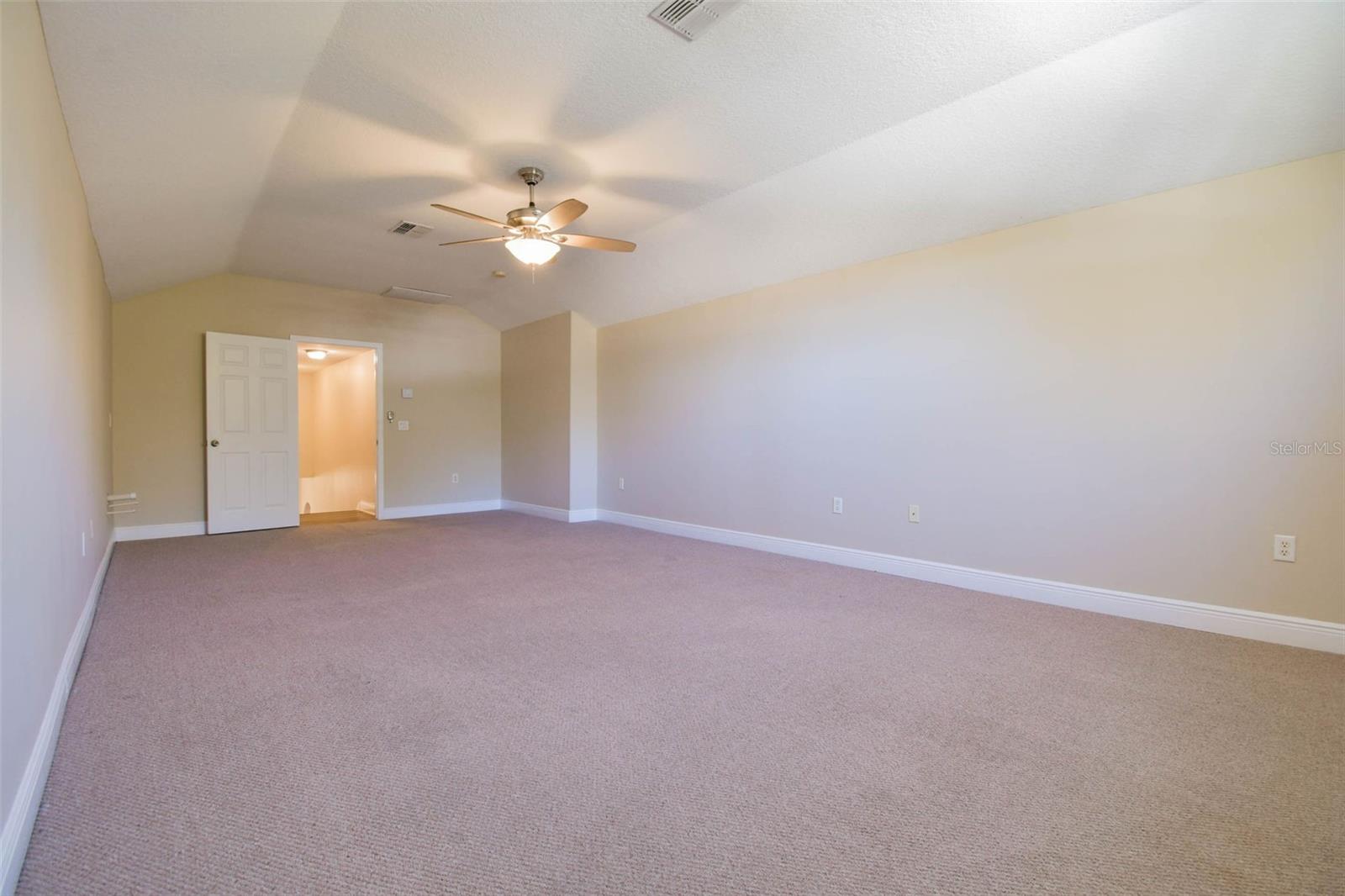 614 VINTAGE WAY — photo 38