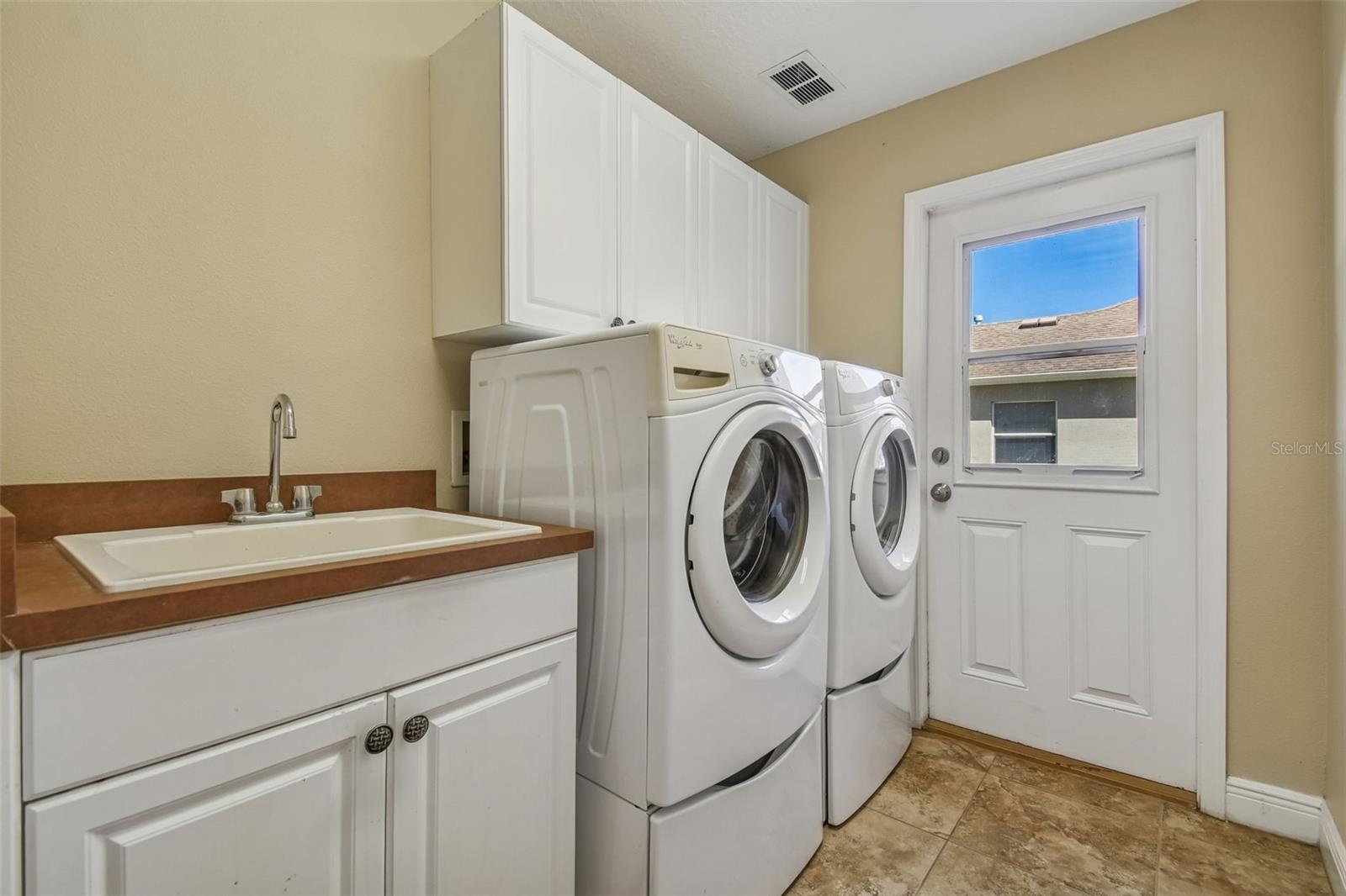 614 VINTAGE WAY — photo 28
