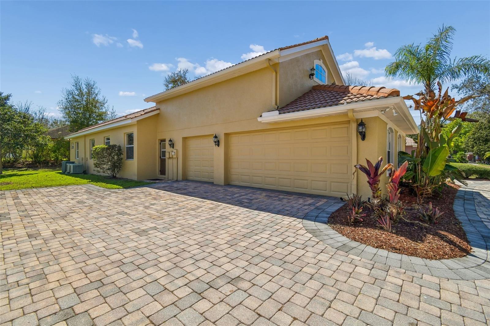614 VINTAGE WAY — photo 4
