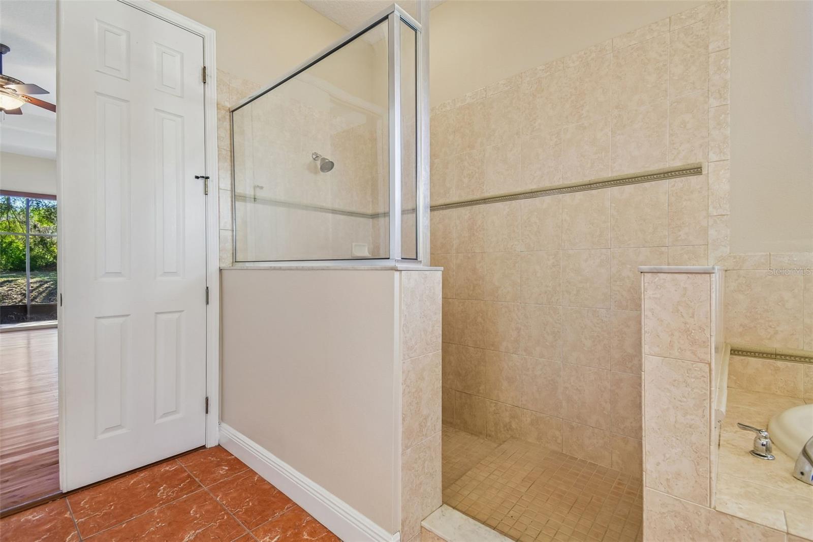 614 VINTAGE WAY — photo 47