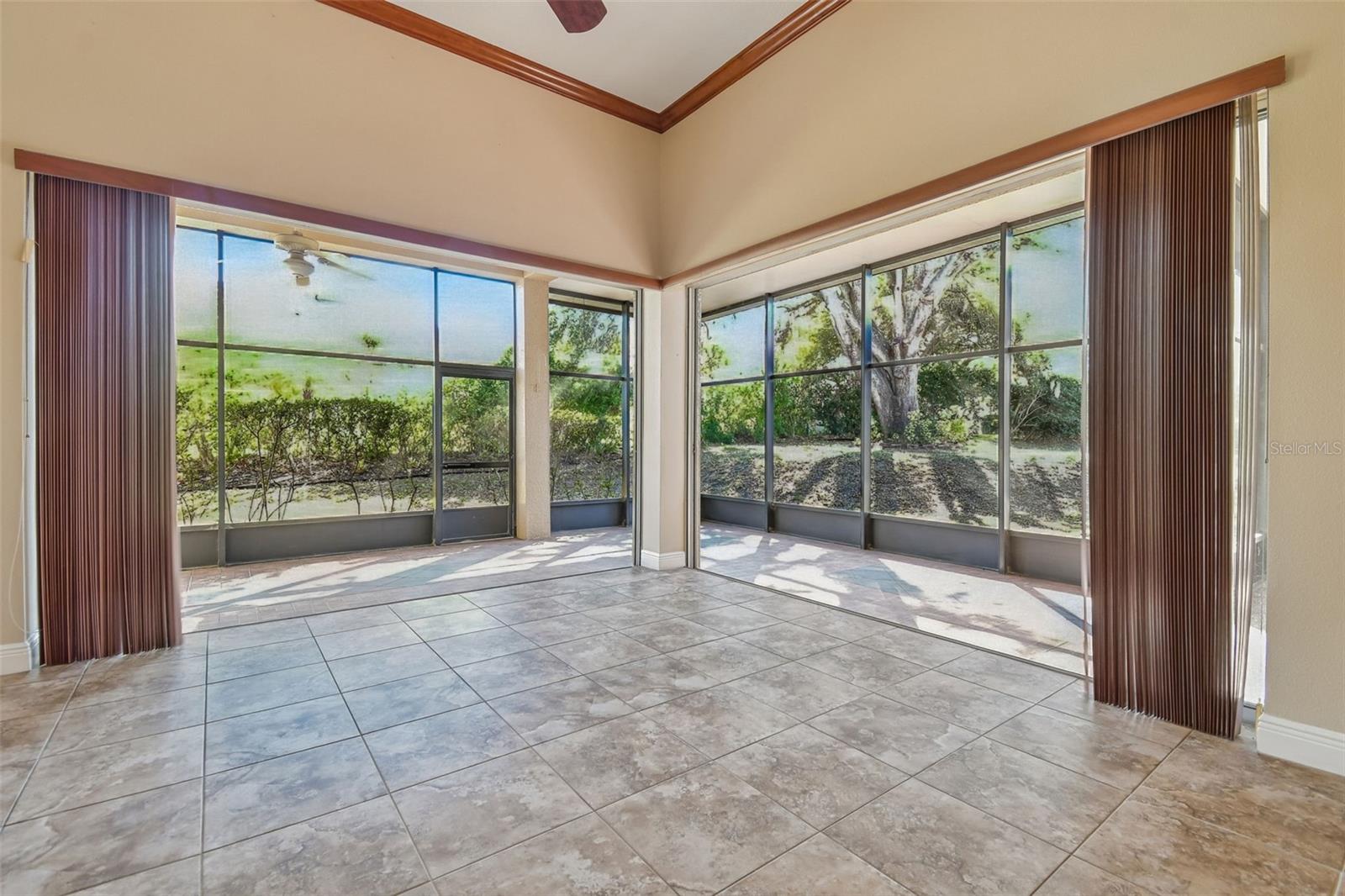 614 VINTAGE WAY — photo 32