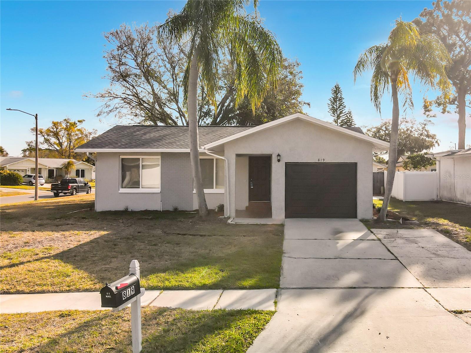 819 HELMSMAN WAY — photo 4