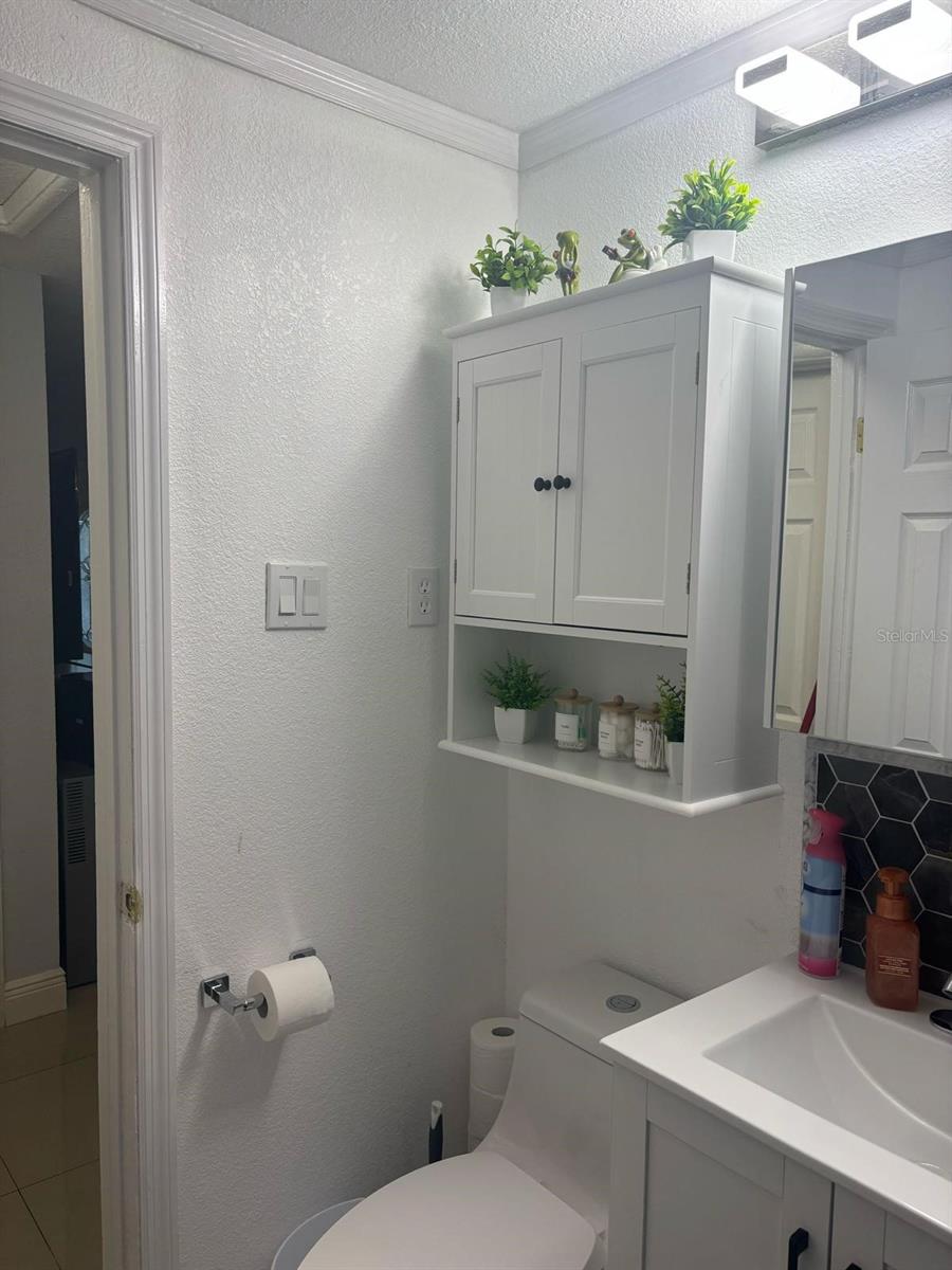 6005 W CLIFTON ST — photo 19