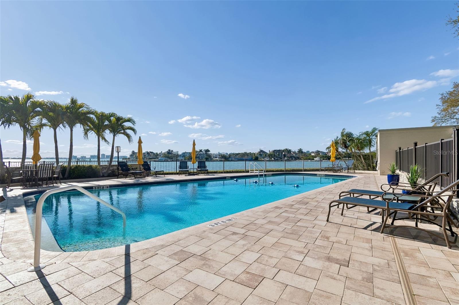 4 BELLEVIEW BLVD #701 — photo 35