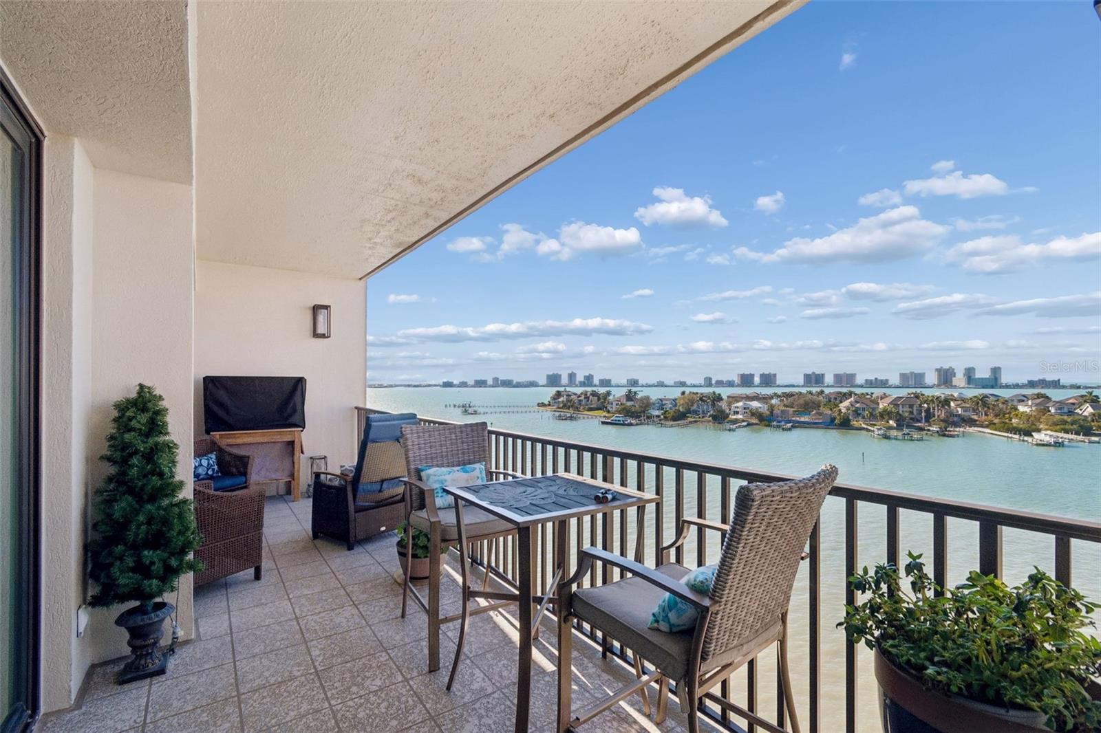 4 BELLEVIEW BLVD #701 — photo 4