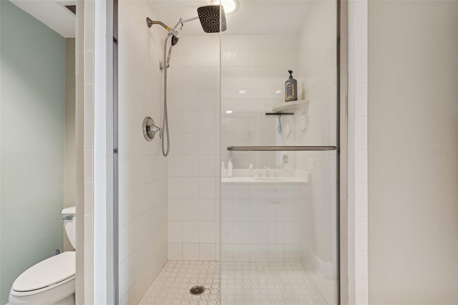 4 BELLEVIEW BLVD #701 — photo 31