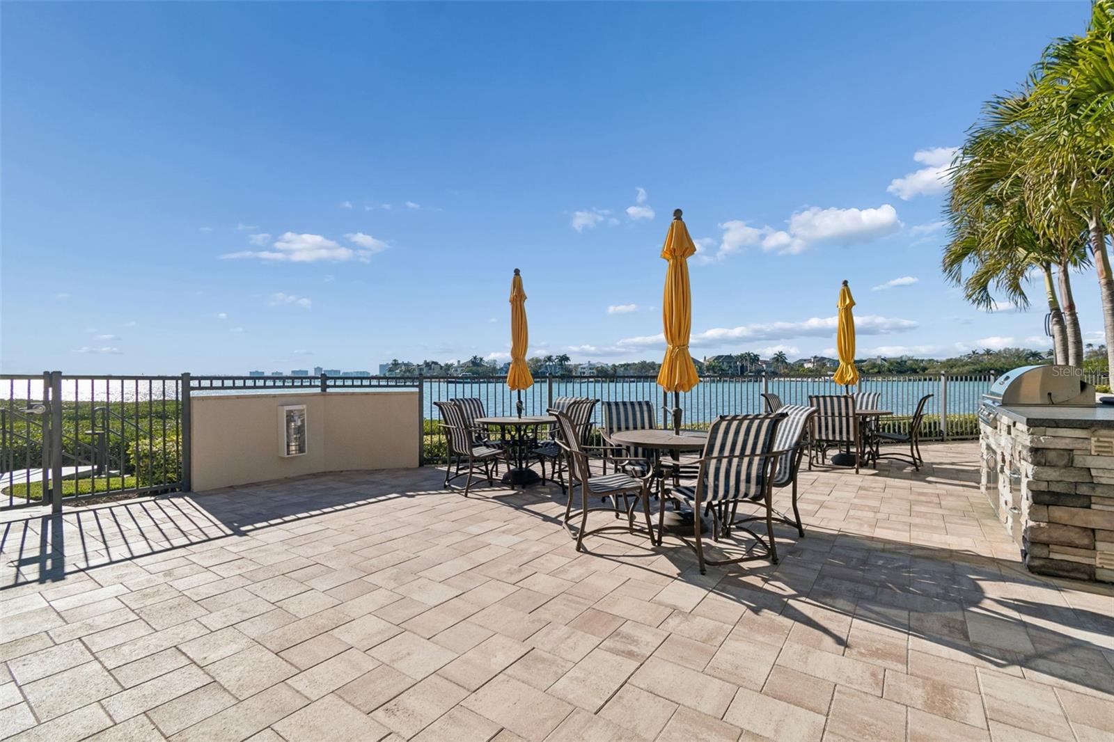 4 BELLEVIEW BLVD #701 — photo 37