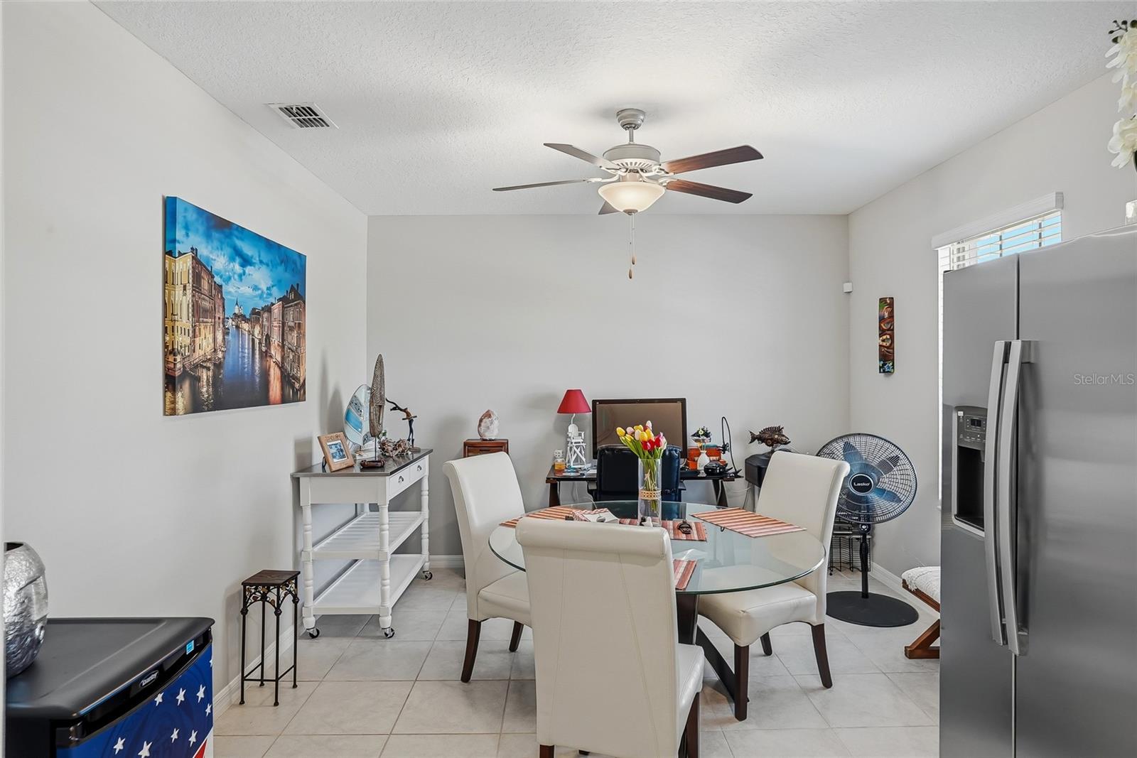 5431 AMARYLLIS GARDEN ST — photo 19