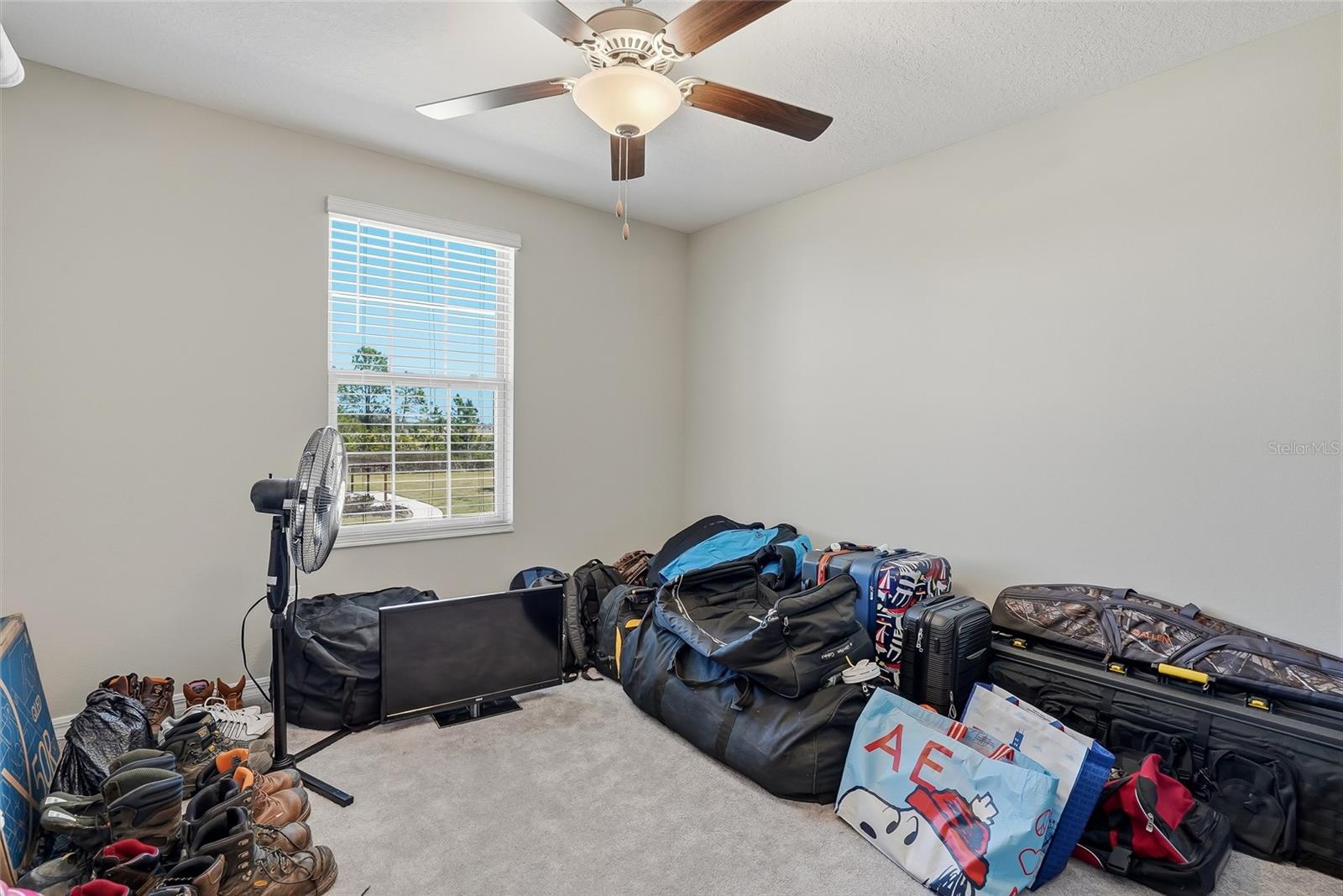 5431 AMARYLLIS GARDEN ST — photo 33