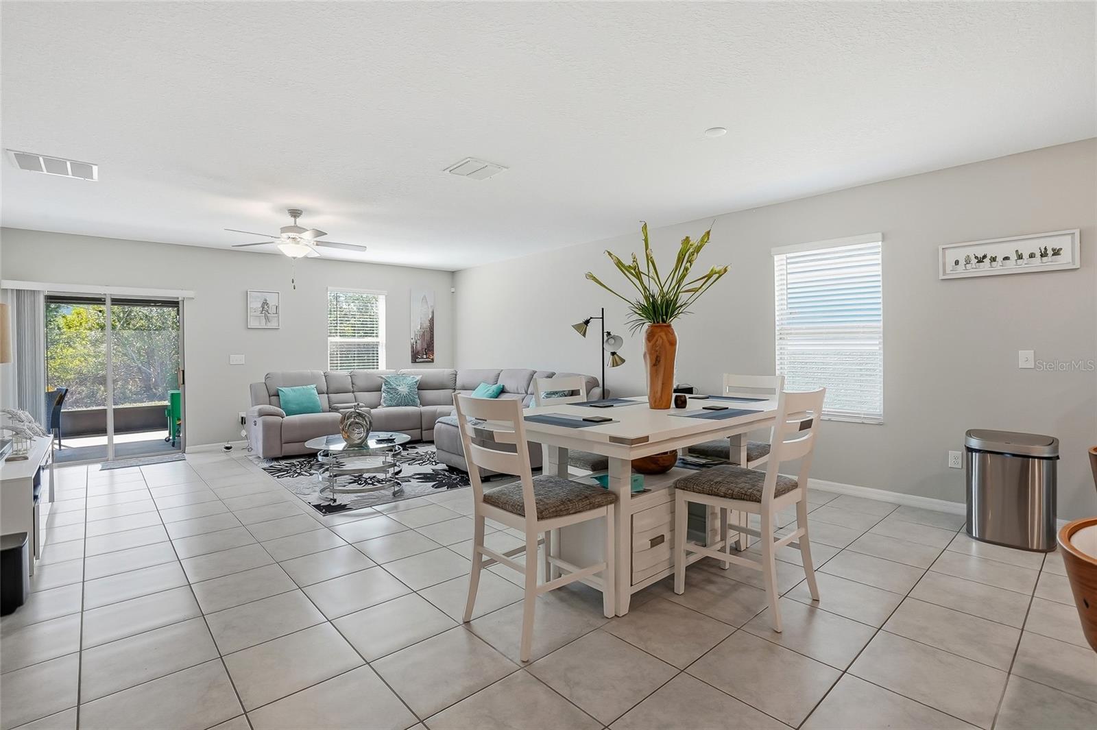 5431 AMARYLLIS GARDEN ST — photo 12