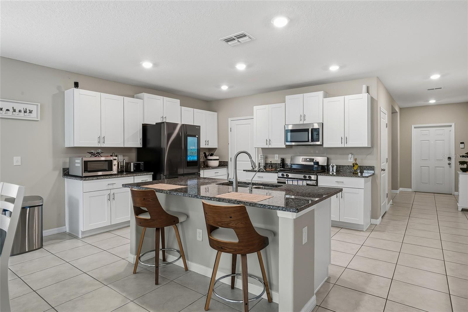 5431 AMARYLLIS GARDEN ST — photo 11