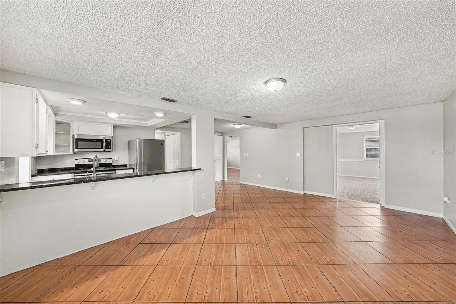 7214 INGLESIDE DR — photo 15