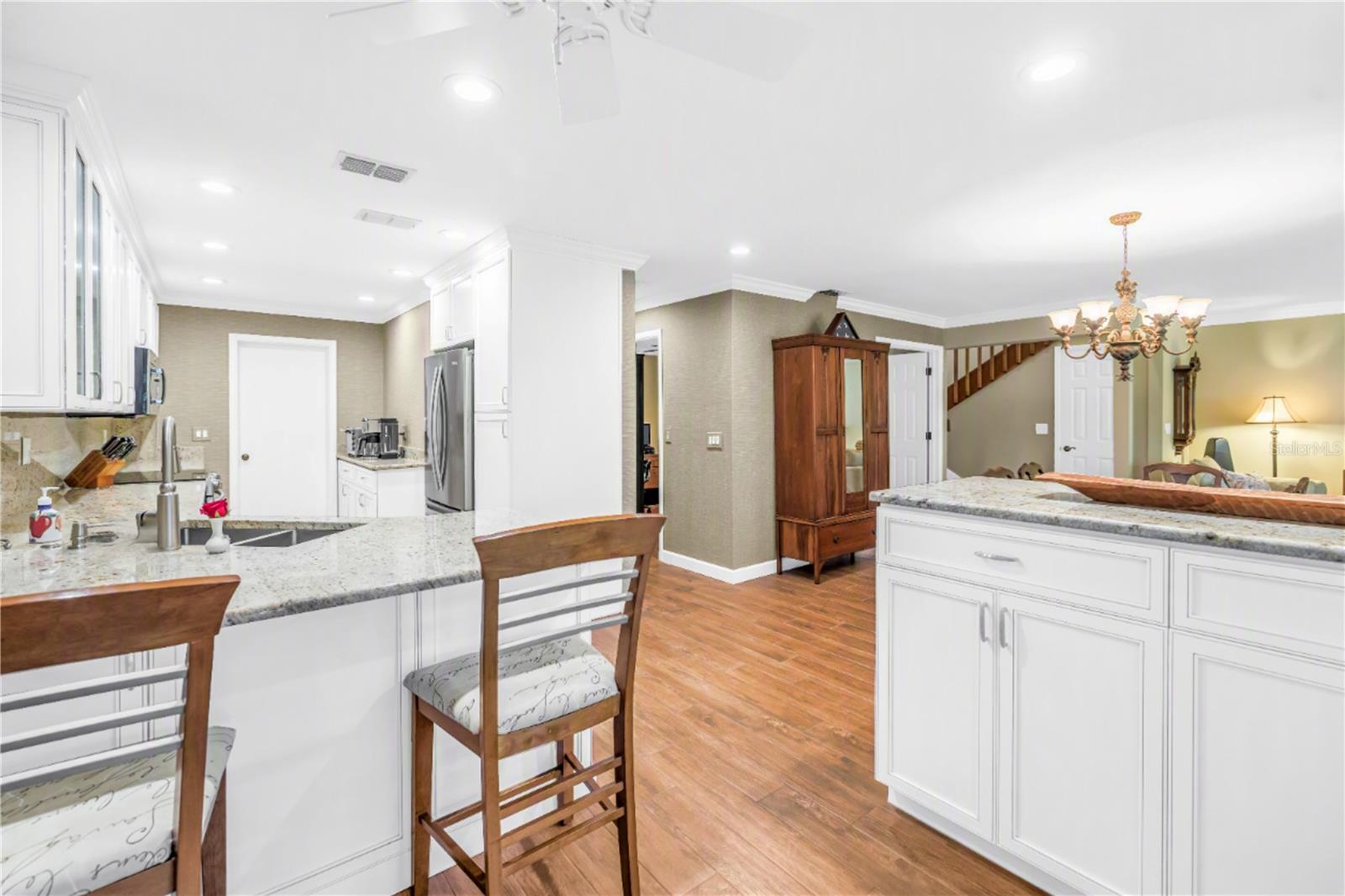 812 AMELIA CT NE — photo 21