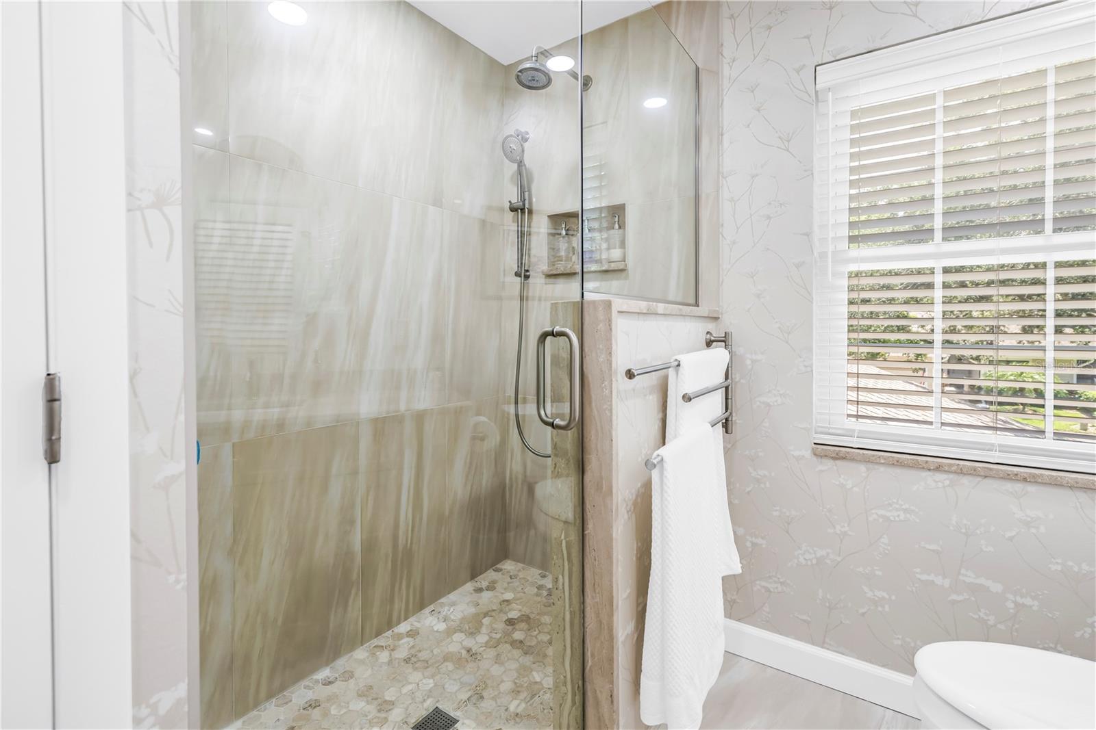 812 AMELIA CT NE — photo 11
