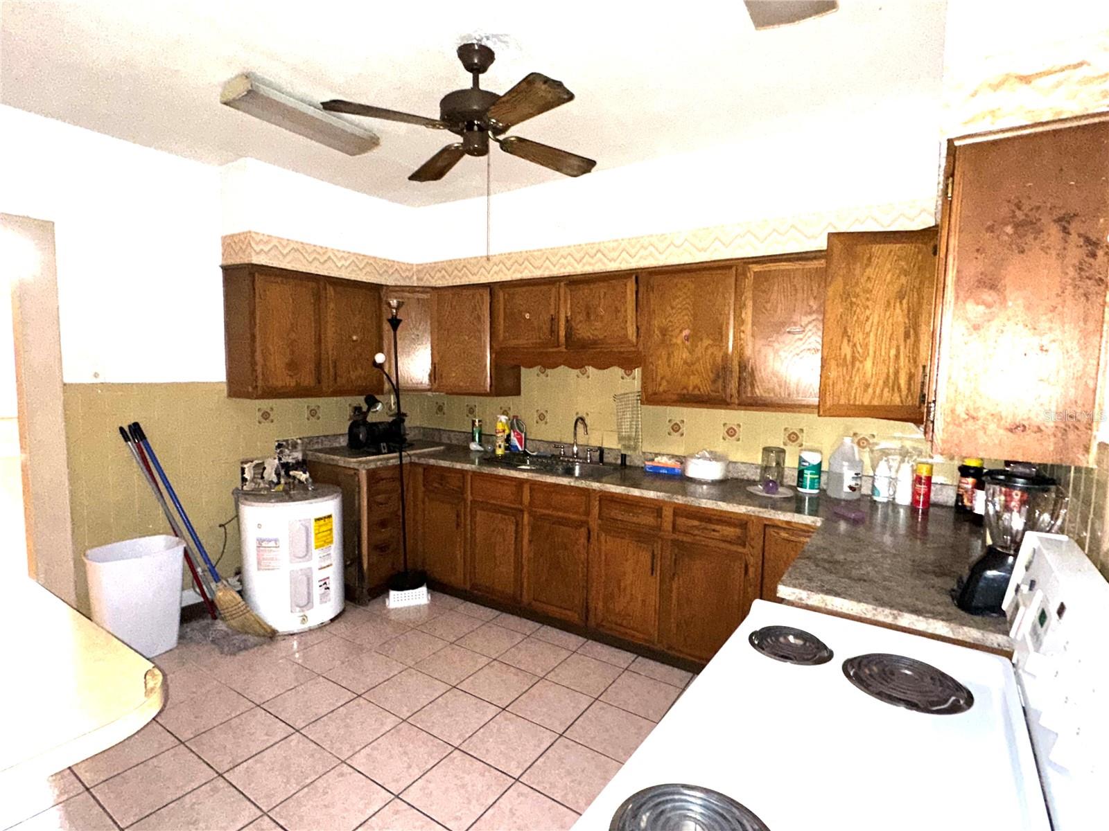 3504 E 24TH AVE — photo 20