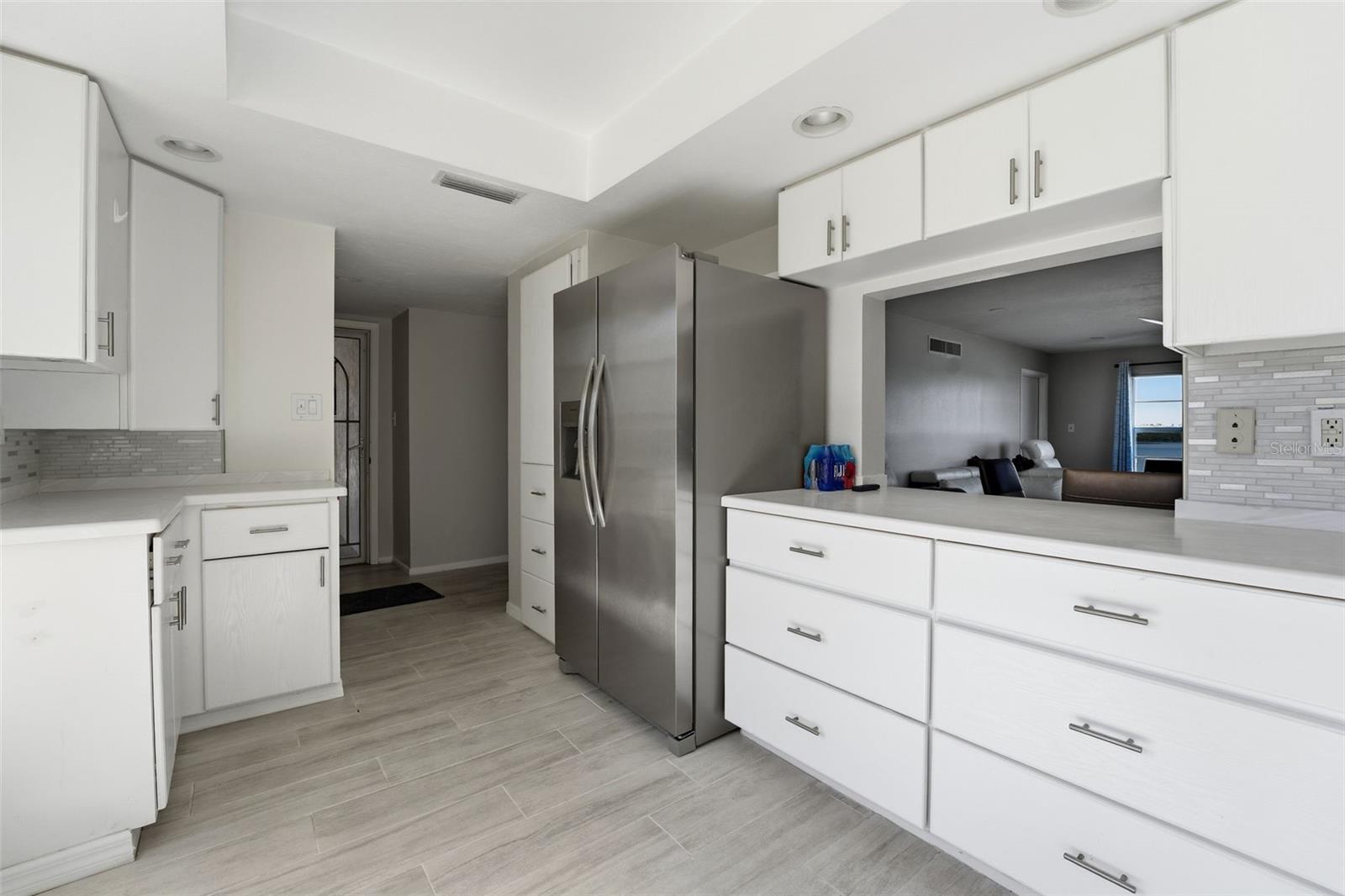 4440 EXETER DR #106 — photo 5