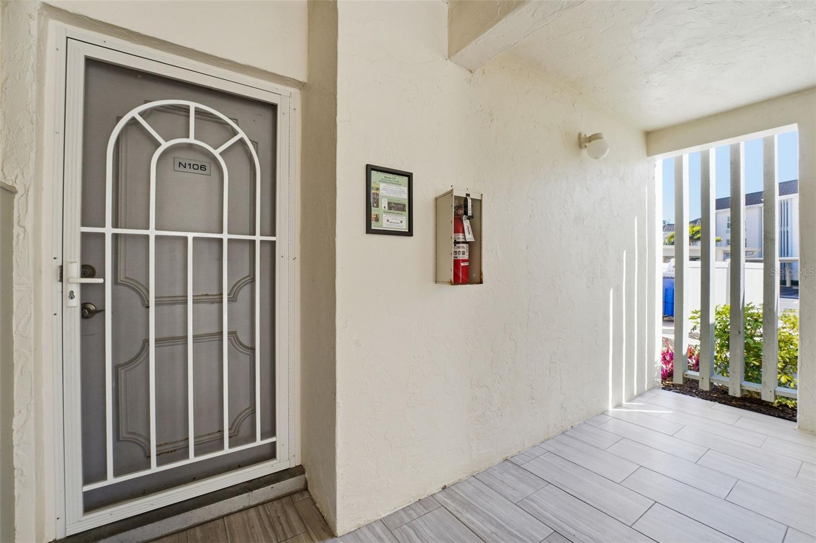 4440 EXETER DR #106 — photo 2