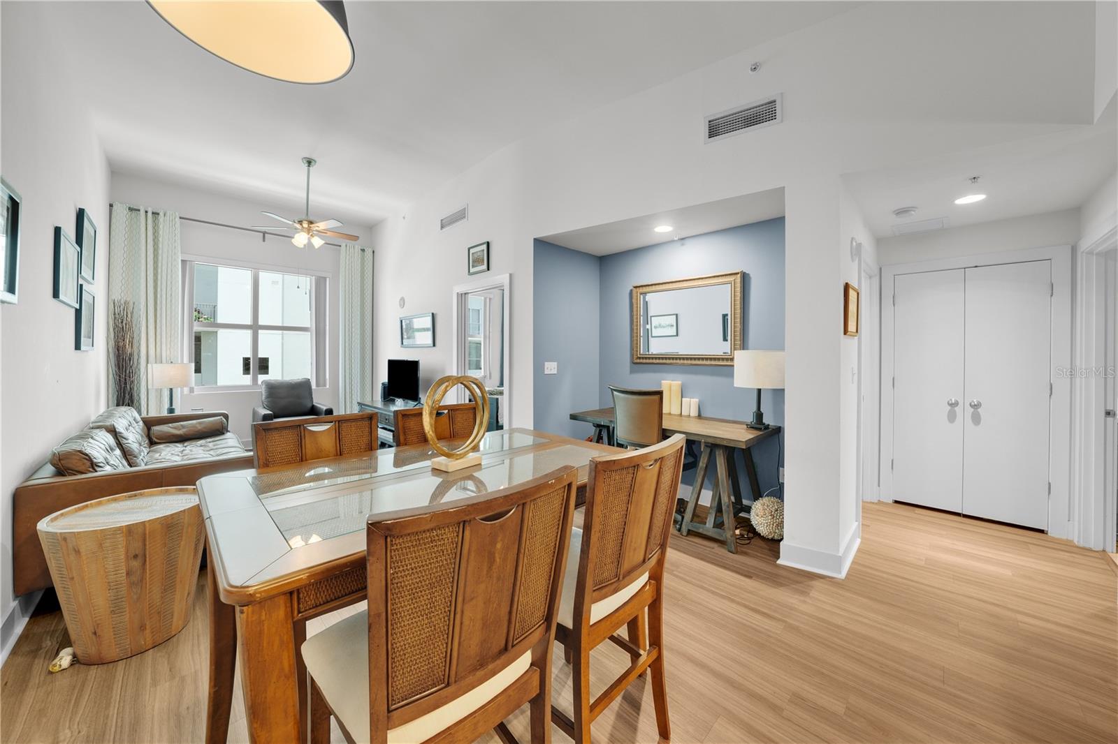 1120 E KENNEDY BLVD #827 — photo 14
