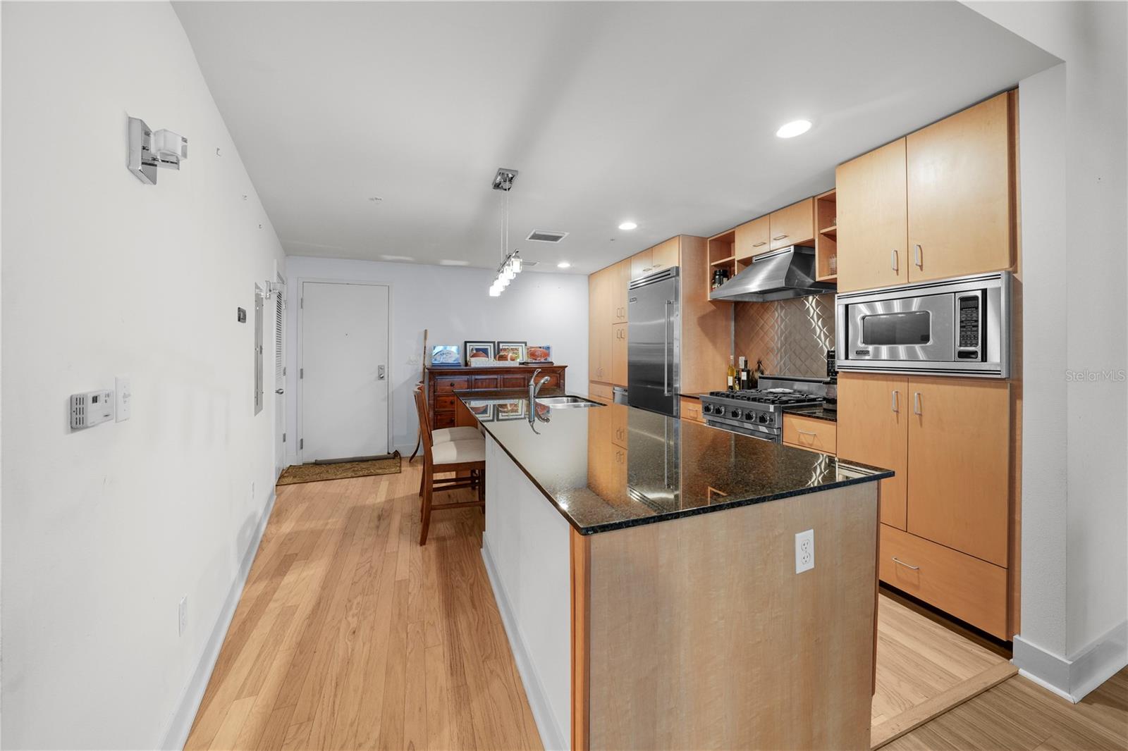 1120 E KENNEDY BLVD #827 — photo 6
