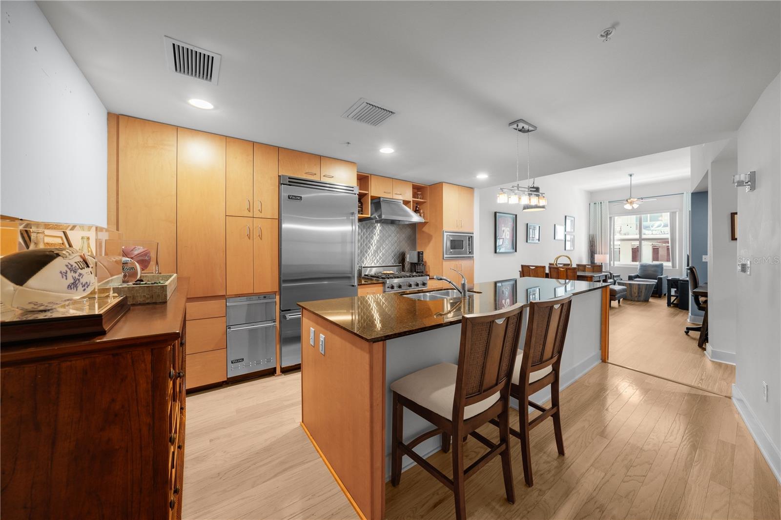 1120 E KENNEDY BLVD #827 — photo 3