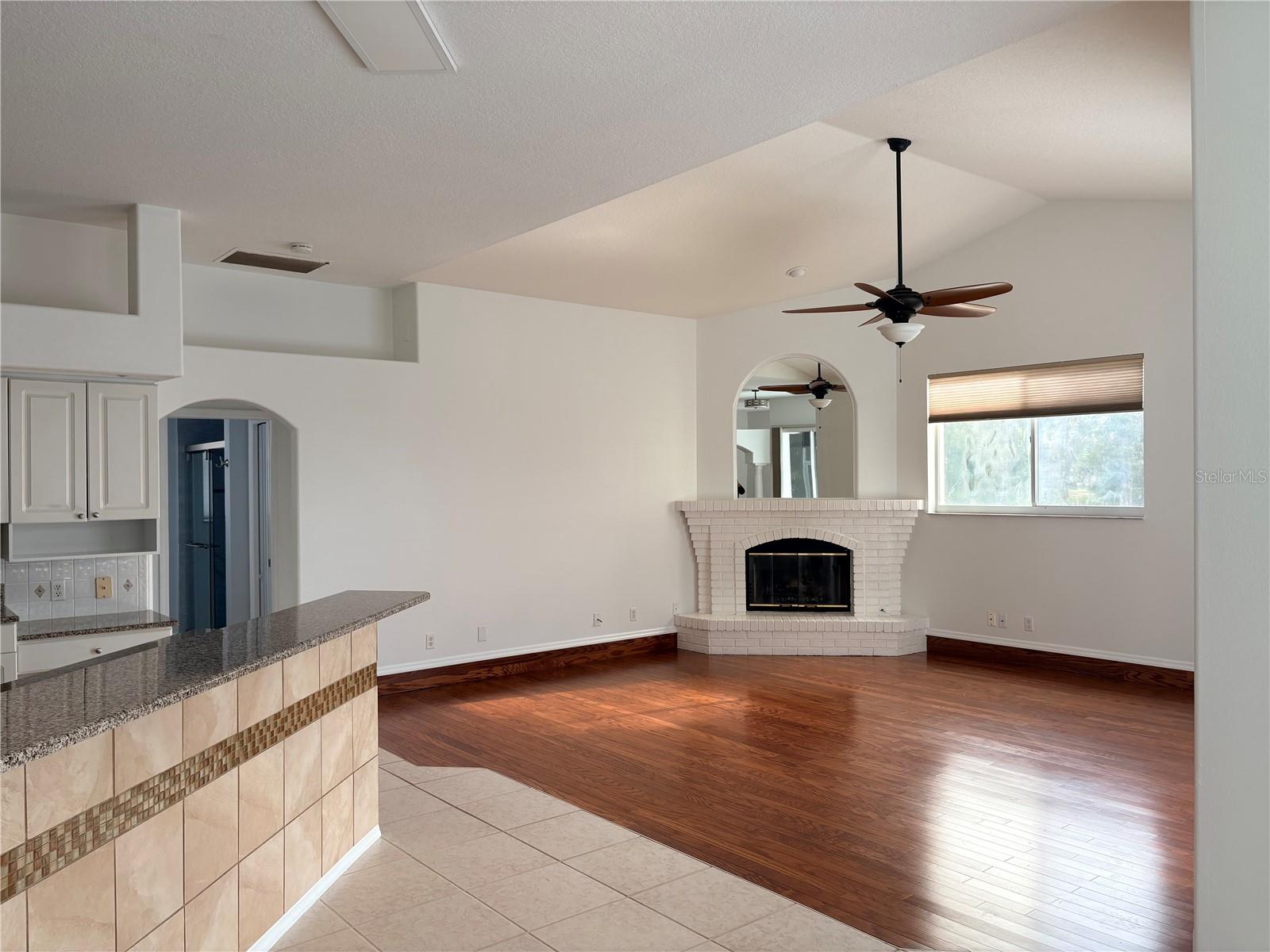 7207 39TH LN E — photo 14
