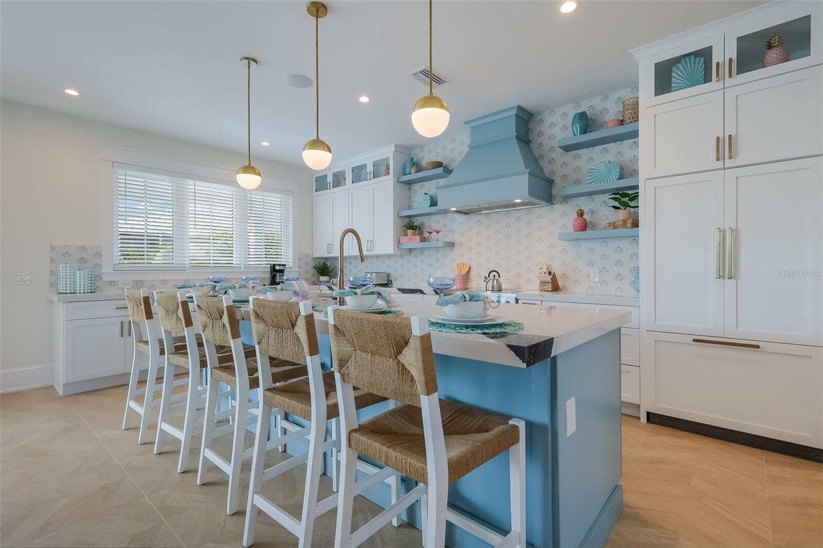 227 S HARBOR DR — photo 23