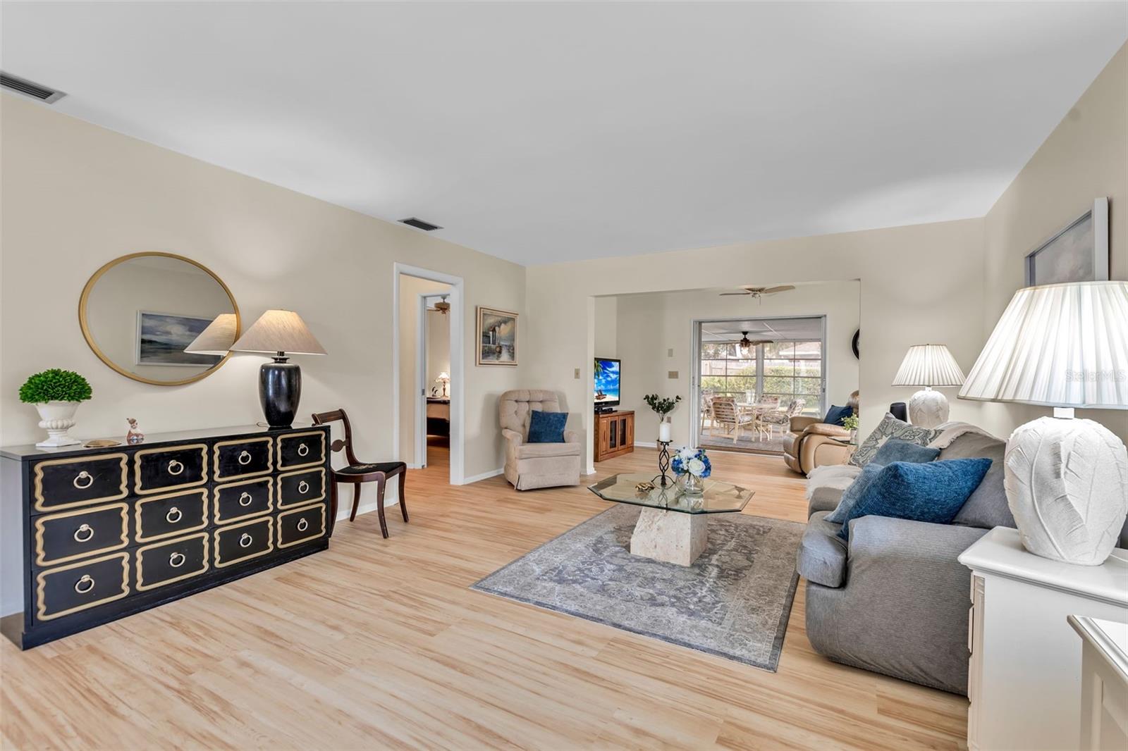 3215 MERCER RD — photo 17