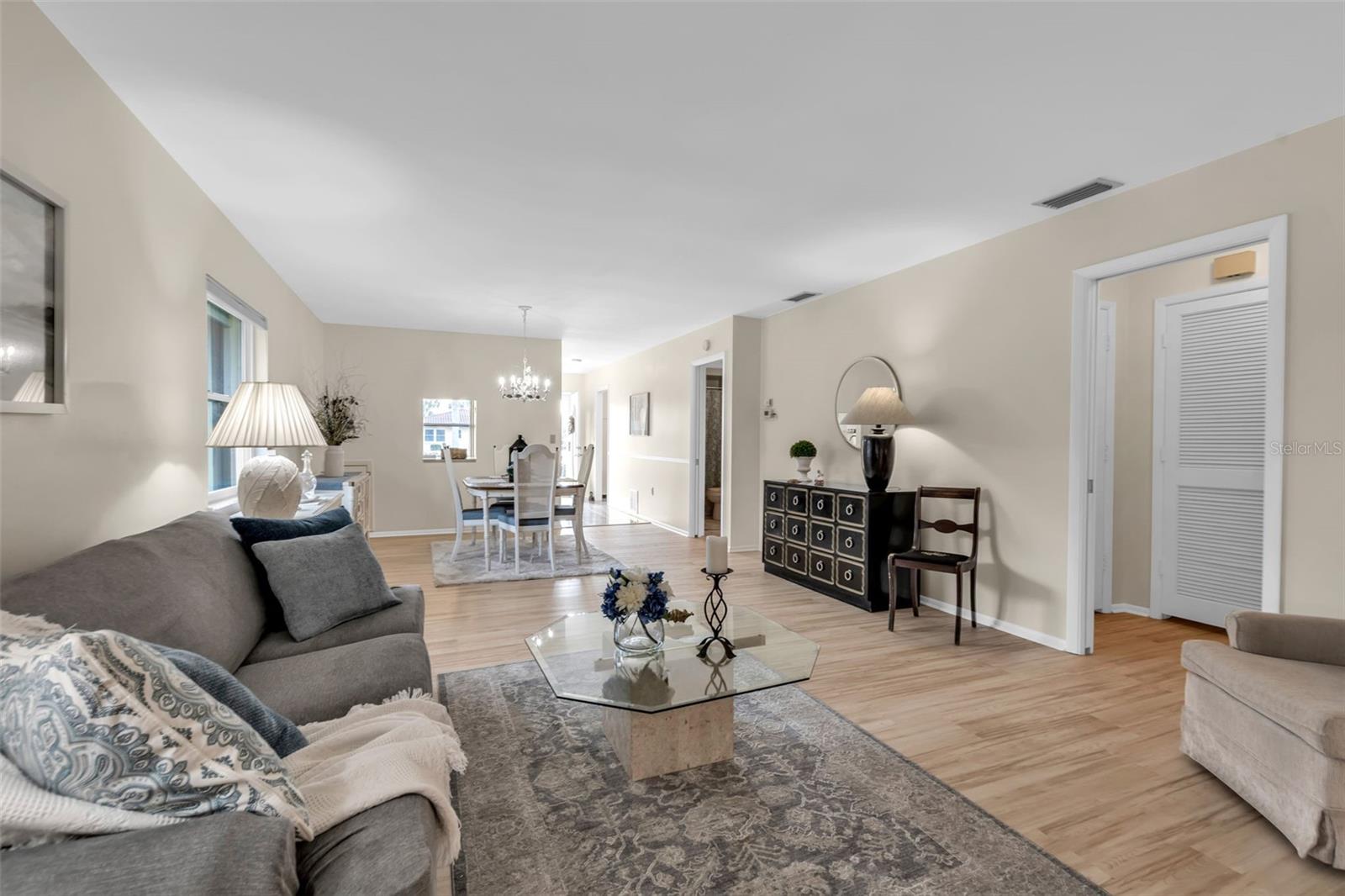 3215 MERCER RD — photo 18