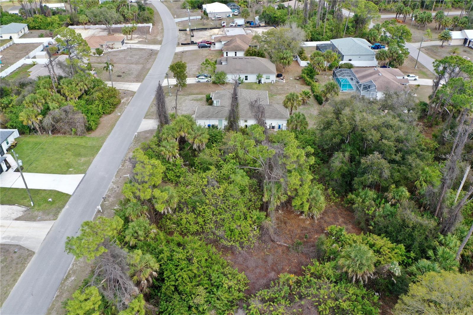 KENVIL DR — photo 8