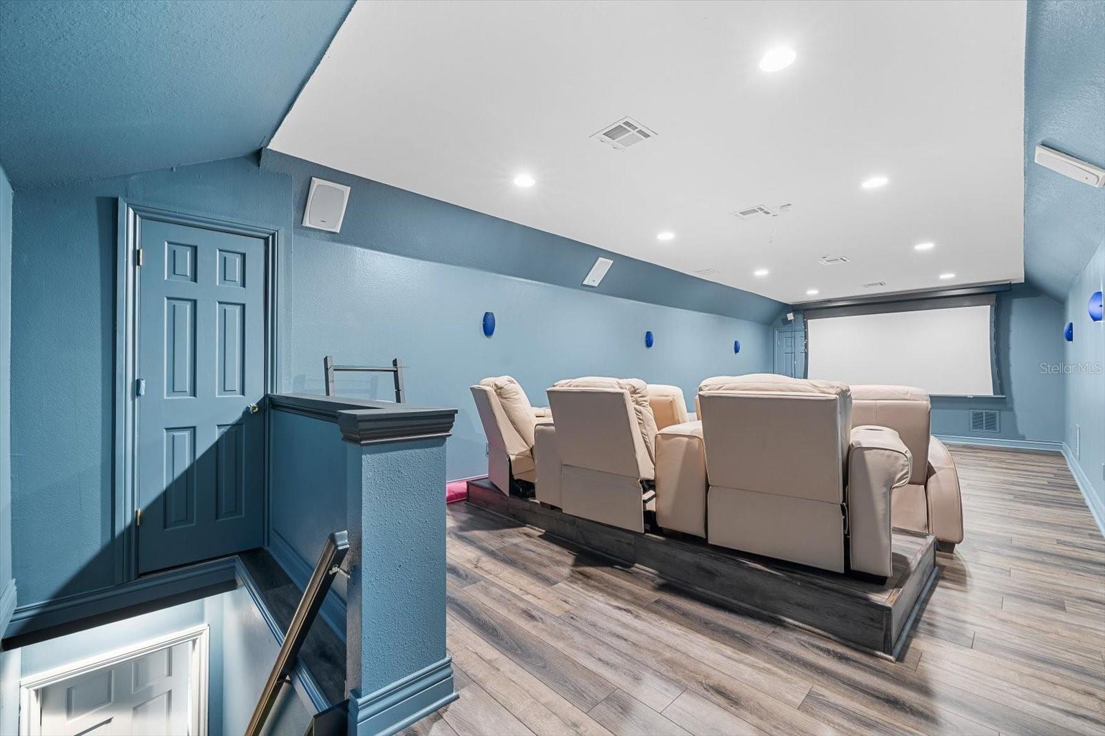 6413 MACLAURIN DR — photo 55